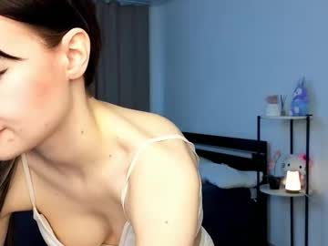 girl
        _littlelove_ cam image #6975819