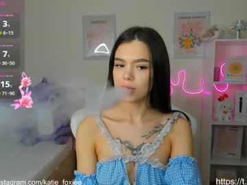 girl
        katiefoxie cam image #5652154
