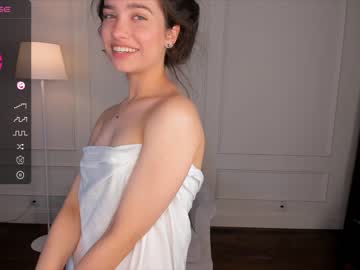 girl
        kopiily cam image #2404672