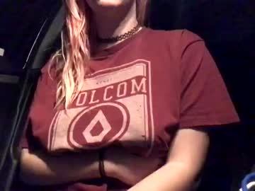 girl
        angelak19 cam image #295656