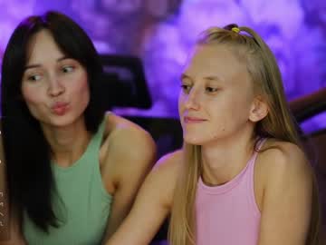 girl
        angeellina cam image #2553987