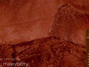 girl
        maryberrygh_ cam image #1205926