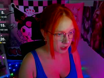 girl
        margaret_red cam image #4743616