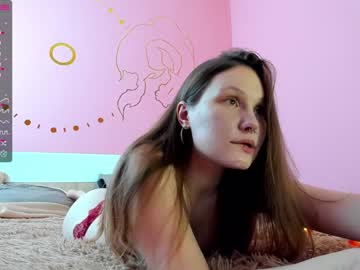 girl
        cass_andra cam image #840198