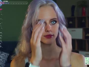 girl
        audreycarvin cam image #4580148