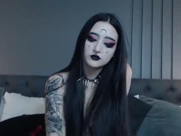 girl
        charlotte_germanotta_ cam image #1541483