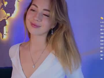 girl
        emmi_rosee cam image #6020143