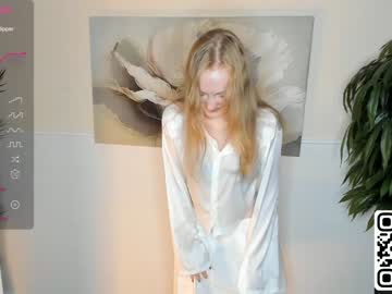 girl
        _megryan_ cam image #3792022