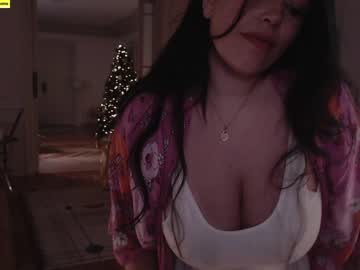 girl
        mila_ cam image #3039262