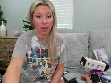 girl
        texas_blonde cam image #52457