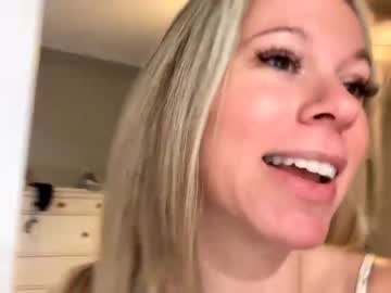 girl
        texas_blonde cam image #2761017
