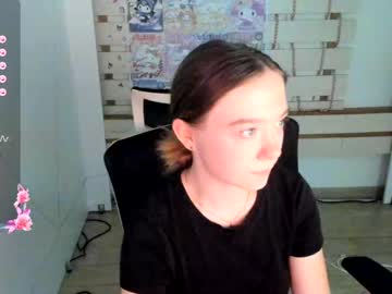 girl
        stasy_clapp cam image #4683966
