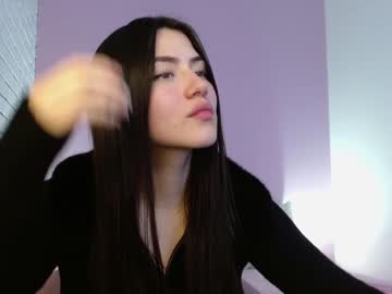 girl
        venus_tay1 cam image #2643801