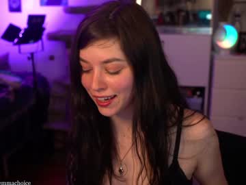 girl
        emmachoice cam image #6915875
