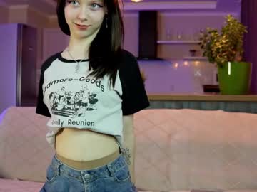 girl
        garynbinford cam image #6684943