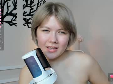 girl
        jettabayse cam image #3663209