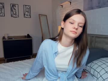 girl
        katy_best_ cam image #3764587