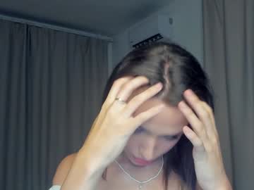 girl
        daisyfoulks cam image #4651199