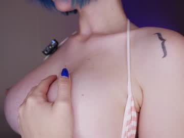 girl
        vixenp cam image #2662722