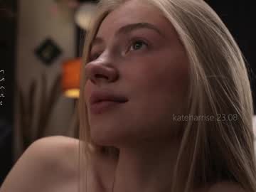 girl
        kateharrise cam image #4878853