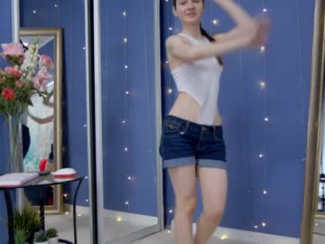 girl
        kriskras__ cam image #1050267