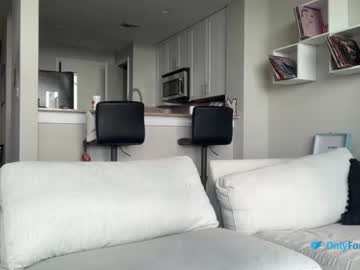 girl
        gamerrrgirl cam image #4018405