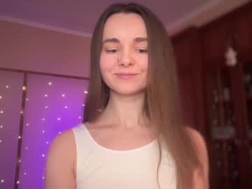 girl
        lanaloulou cam image #6185583