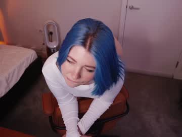 girl
        vixenp cam image #3272030