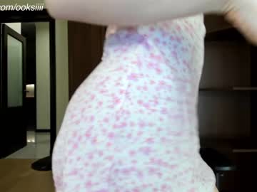girl
        oksanafedorova cam image #4025038