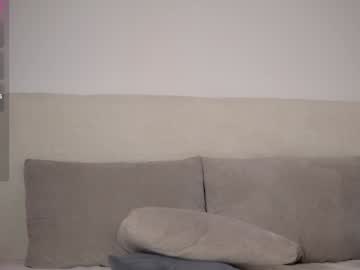 girl
        honeyyykate cam image #4994403