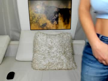 girl
        dulceys cam image #6723740