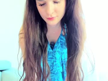 girl
        elaanna cam image #6558159