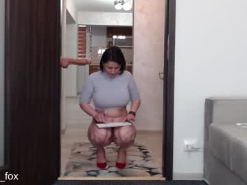 girl
        carmela_fox cam image #6624312