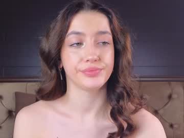 girl
        chloe_rizzi cam image #5495723