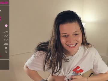 girl
        florra_loves cam image #1893311