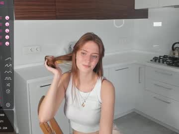 girl
        annaparks cam image #3045123