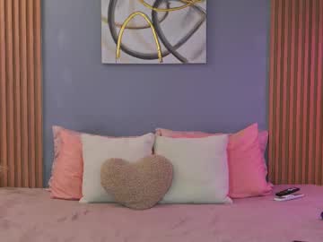girl
        ashley_ospino cam image #6945279