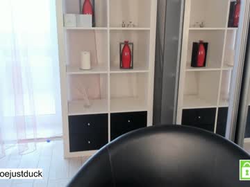 girl
        beverlyvega cam image #955055