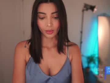 girl
        letiziafulkers1 cam image #4664809