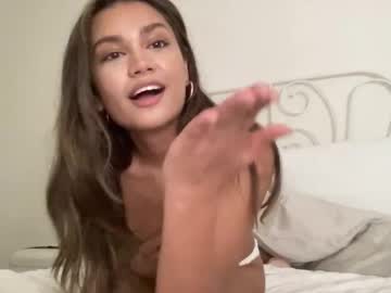 girl Cam Girls Masturbating With Dildos On Chaturbate with nikkibubble