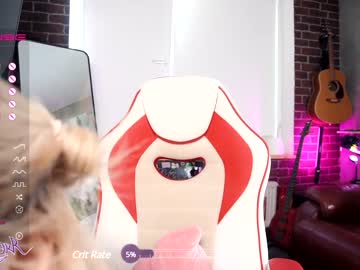 girl
        awondrr cam image #4073407
