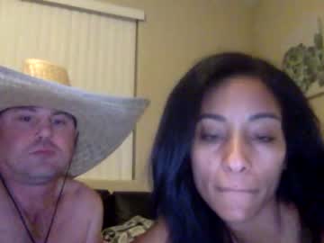 couple
        girlandaguy cam image #416032