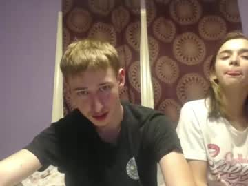 couple
        18str8igcock cam image #4782774