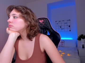 girl
        cherry_lea_ cam image #2905042