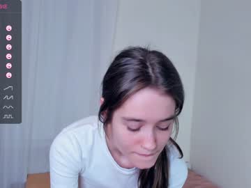 girl
        marionfuuller cam image #2619282