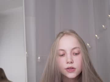 girl
        appr0ved cam image #6532564