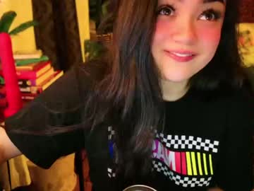 girl
        annatigarr cam image #3863353