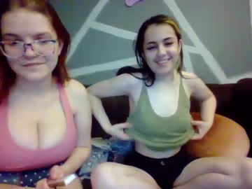 girl
        costumedmaiden cam image #2016190