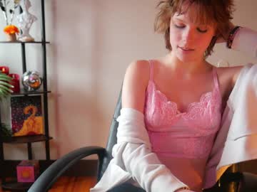 girl
        sisypheanlove cam image #1078964