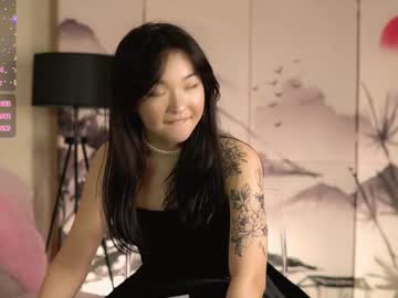 girl
        lin_kun cam image #6289093